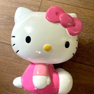 NWOT! Hello Kitty piggy bank.